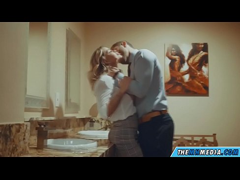 ❤️ Ina whakawaia koe e te kakaho tetona i roto i te wharepaku whanui ☑ Russian porn i a matou mi.porngipfy.ru ❌️